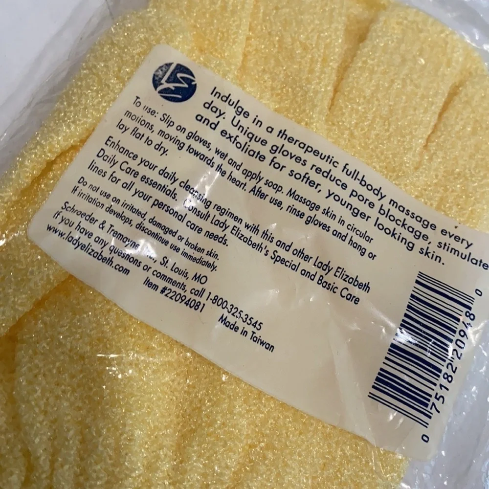 Lady Elizabeth shower gloves